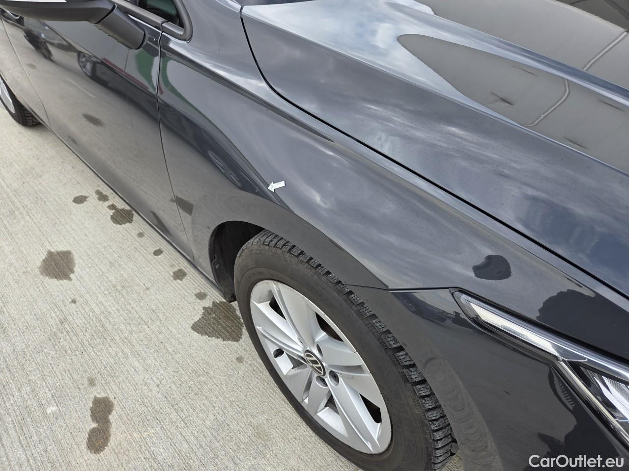  Volkswagen  Golf  Life 1.0 TSI #19