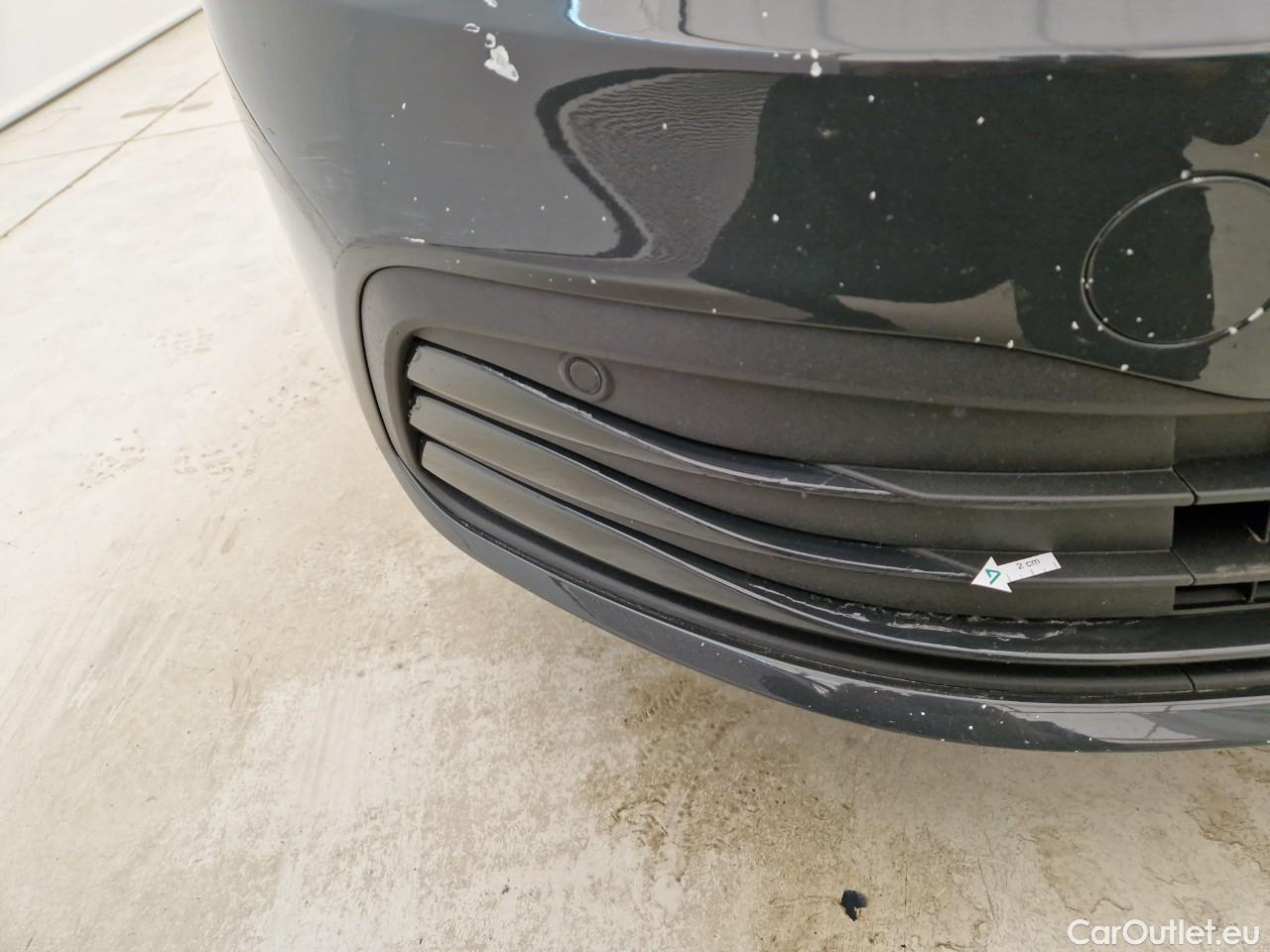  Volkswagen  Golf  Life 1.0 TSI #15