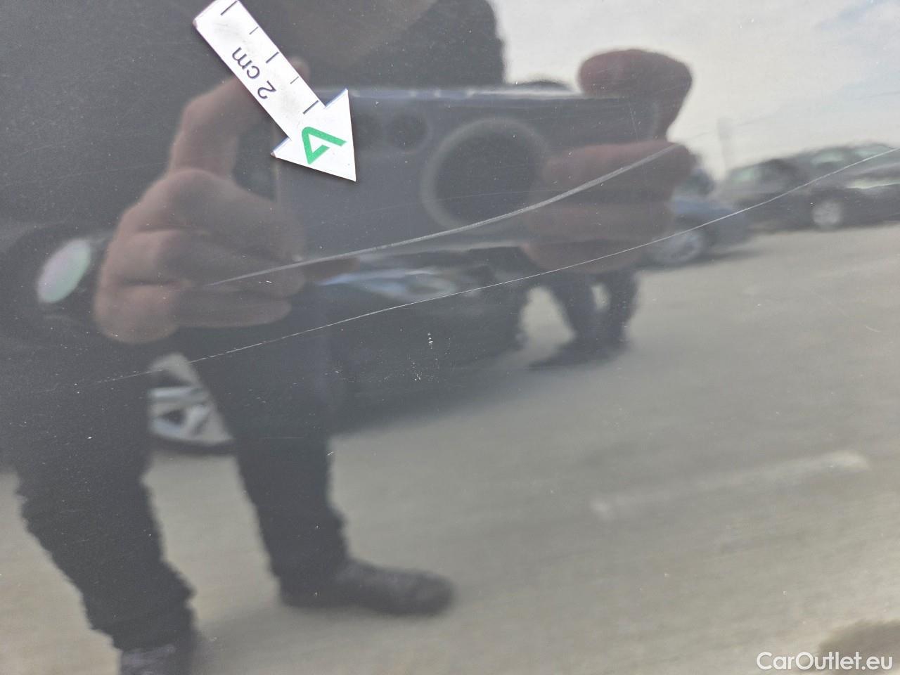  Volkswagen  Golf  Life 1.0 TSI #29