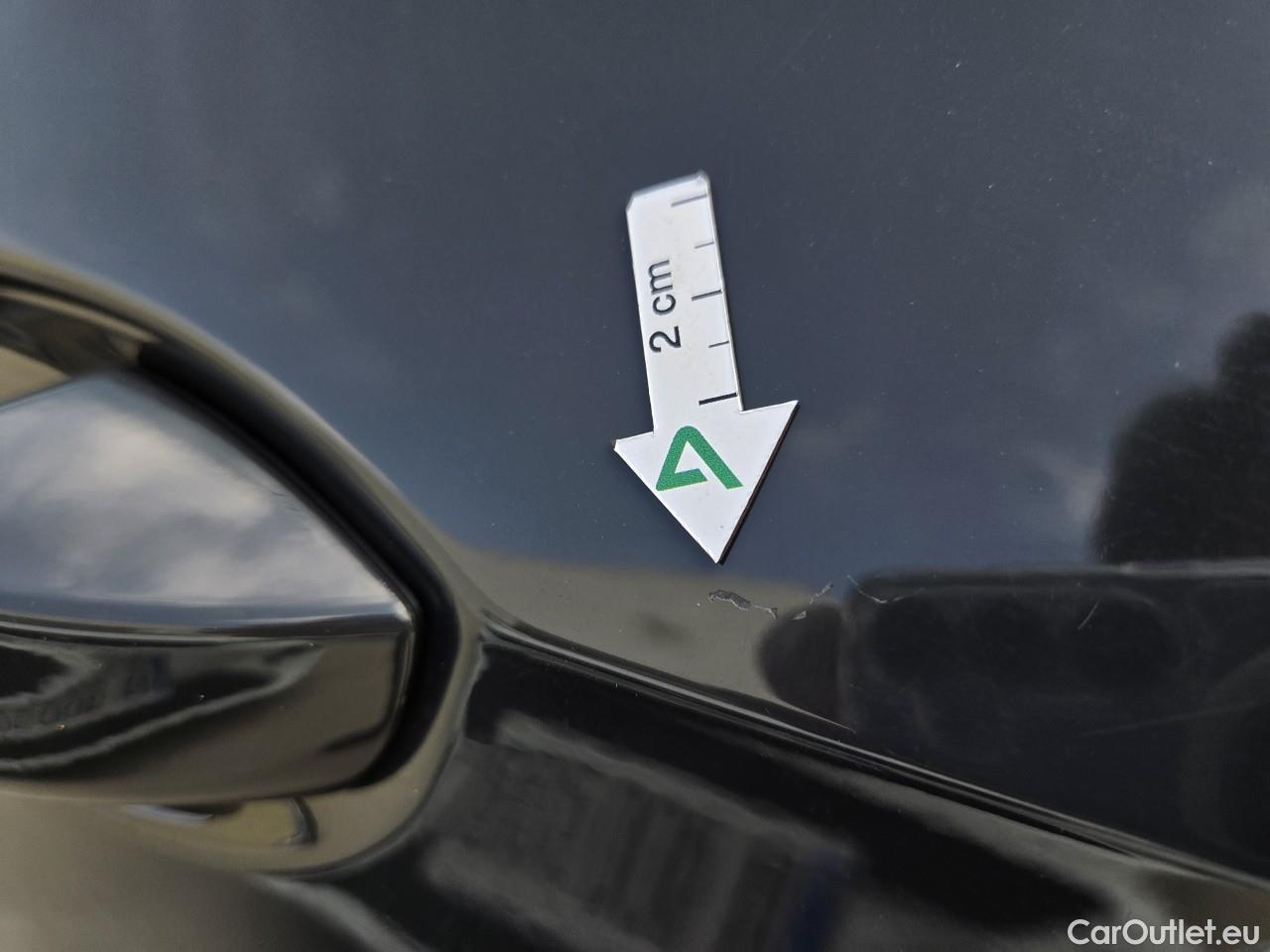  Volkswagen  Golf  Life 1.0 TSI #37