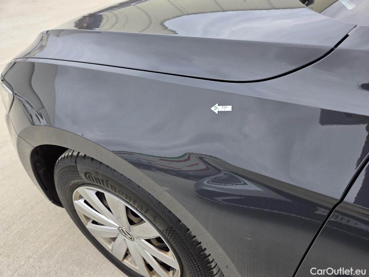  Volkswagen  Passat Advance 1.5 TSI ACT DSG 150 CP #3