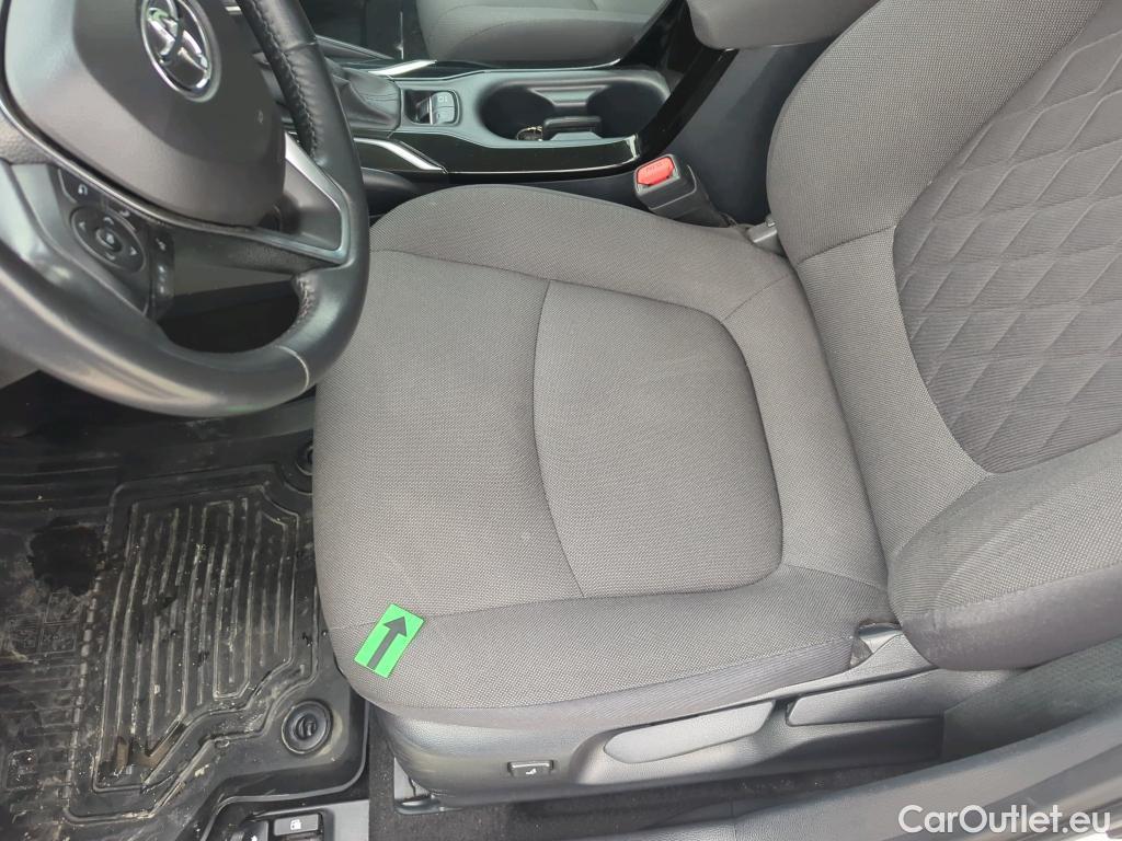  Toyota  Corolla 1.8 Hybrid Dynamic HSD E-CVT #13