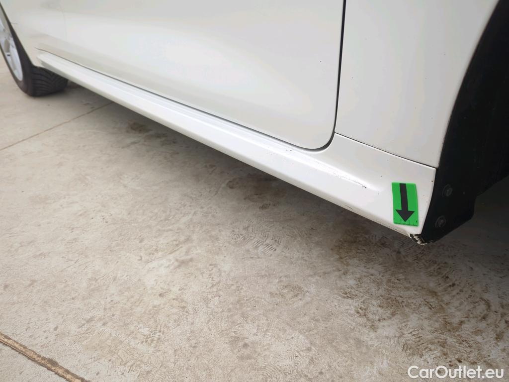  Toyota  Corolla 1.8 Hybrid Dynamic HSD E-CVT #1