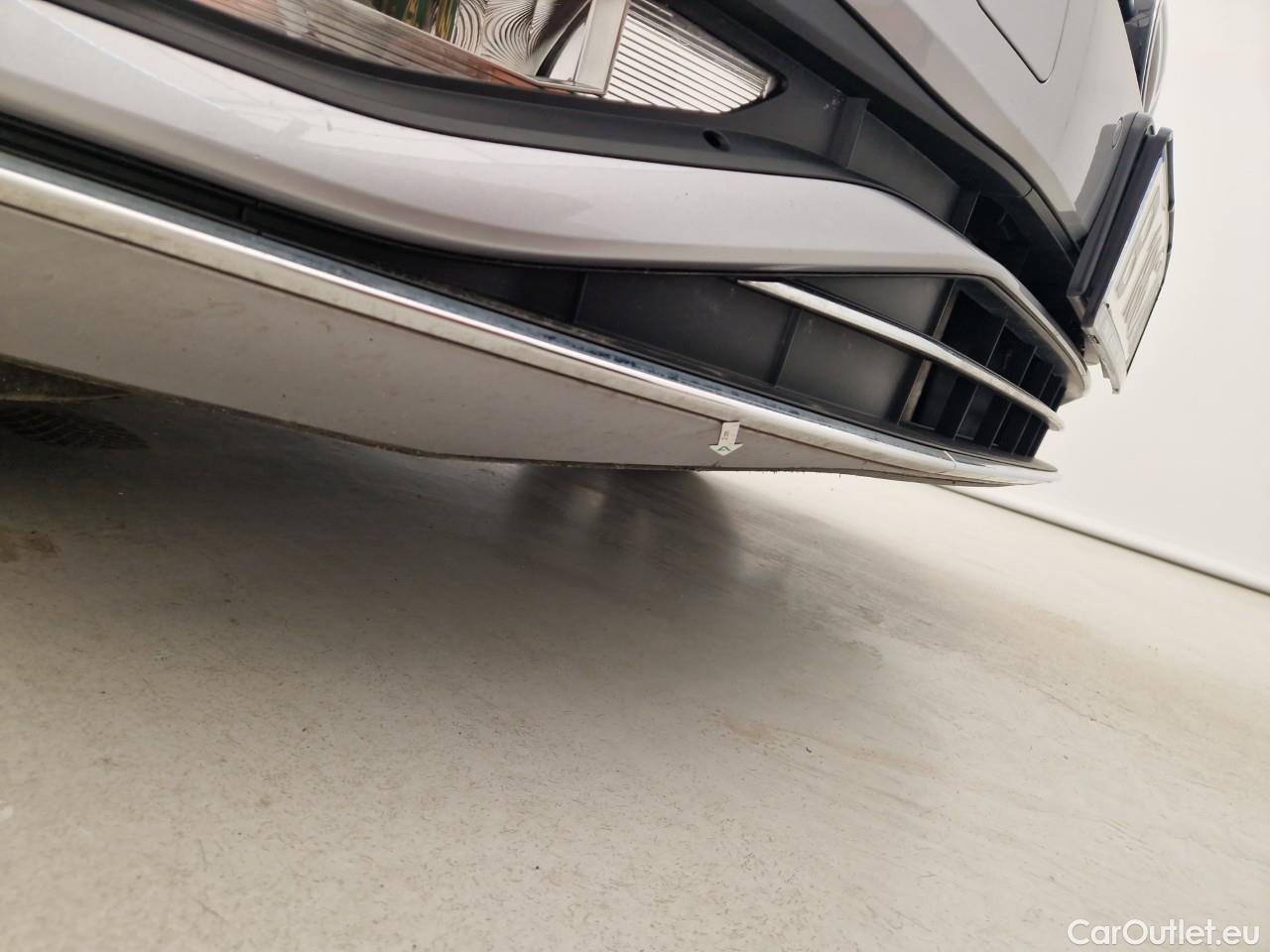  Volkswagen  Passat Highline 1.5 TSI ACT DSG 150 CP #3