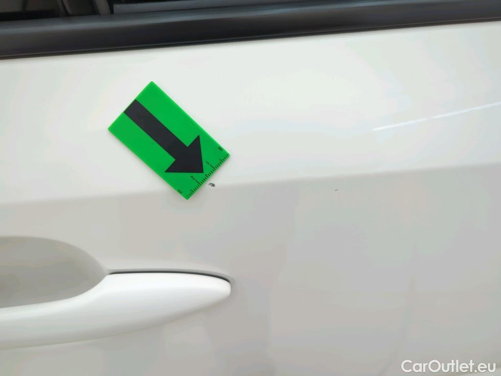  Toyota  Corolla 1.8 Hybrid Dynamic HSD E-CVT #26