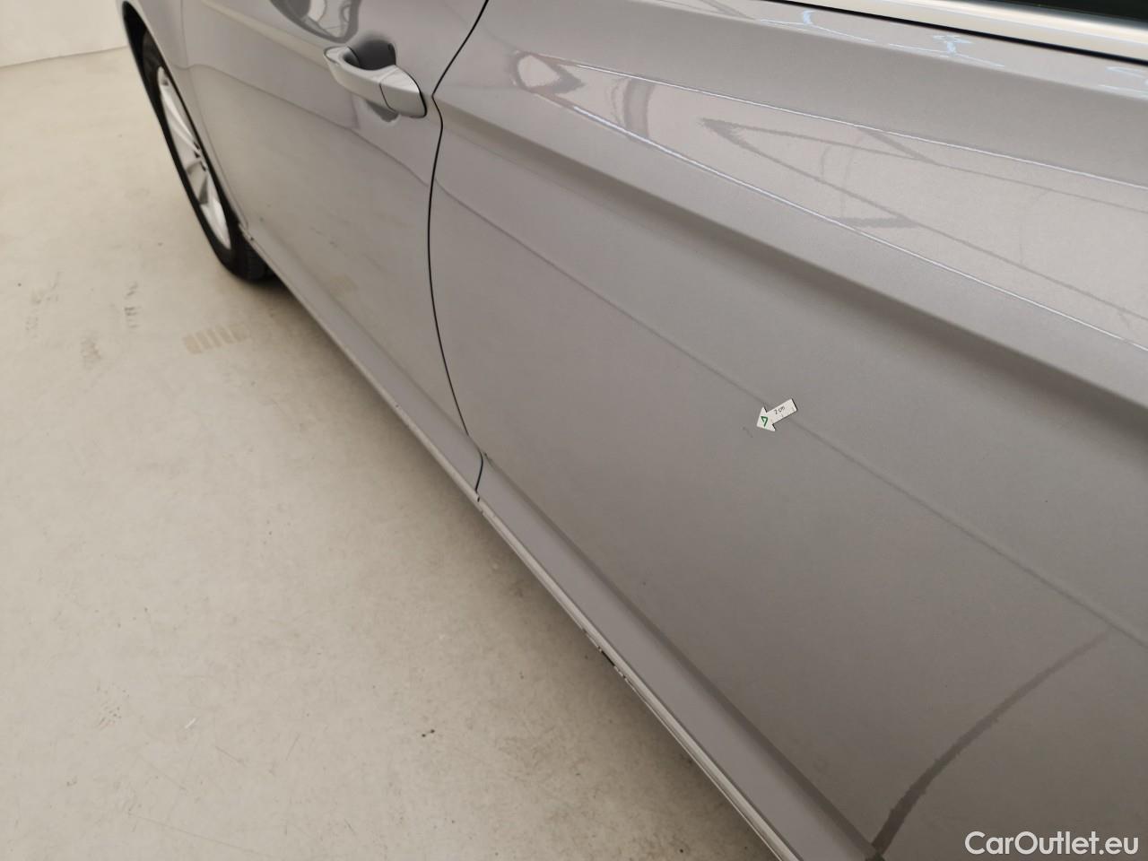  Volkswagen  Passat Highline 1.5 TSI ACT DSG 150 CP #18