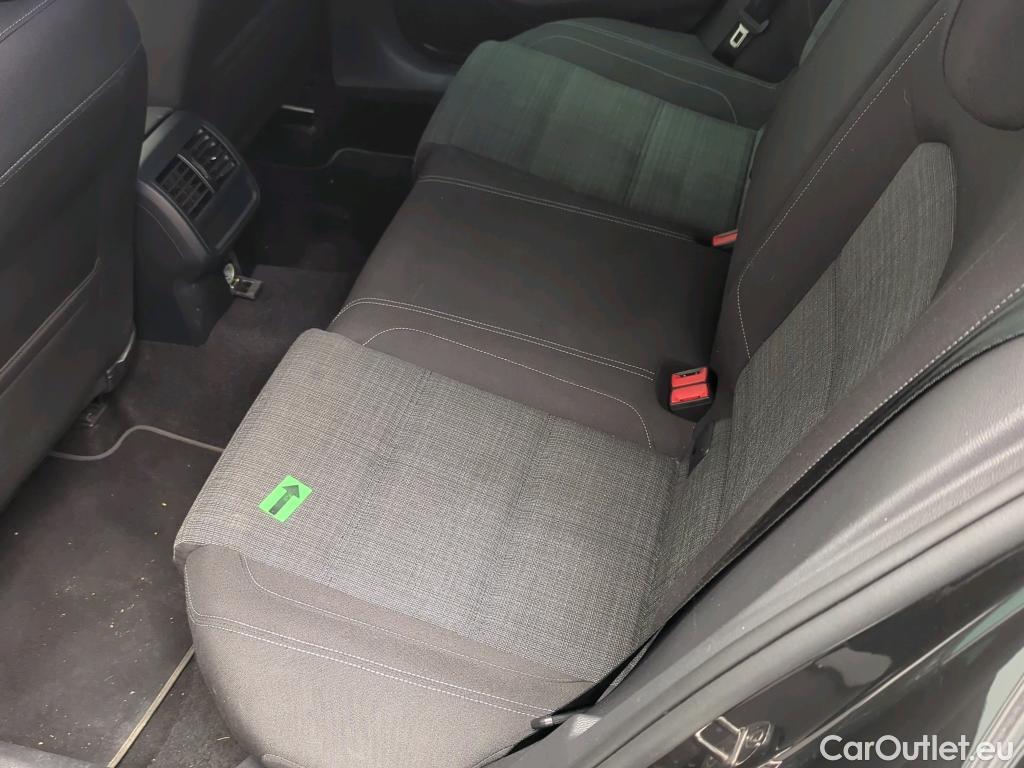  Volkswagen  Passat Comfortline1.5 TSI ACT DSG 150 CP #24