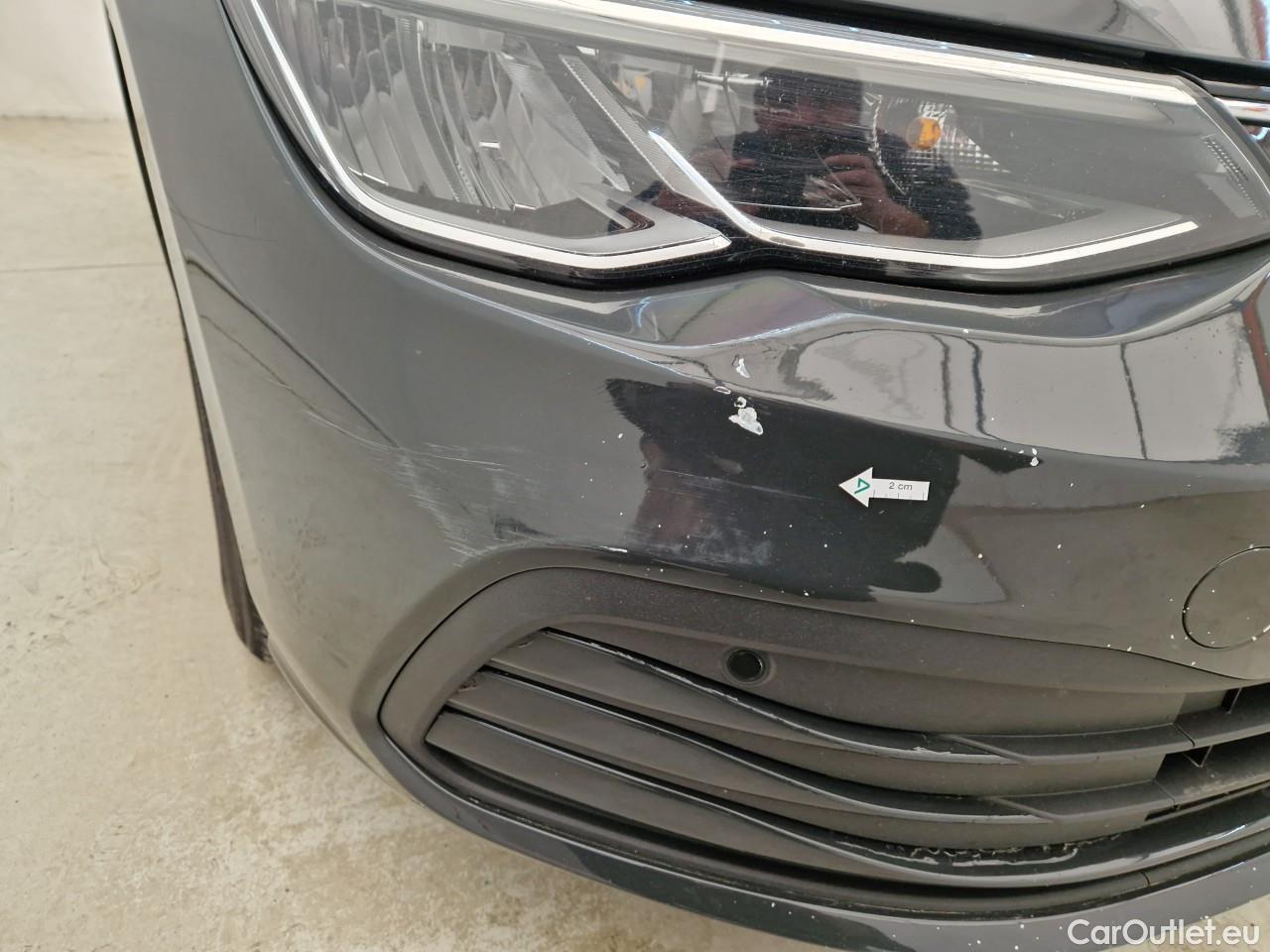  Volkswagen  Golf  Life 1.0 TSI #11