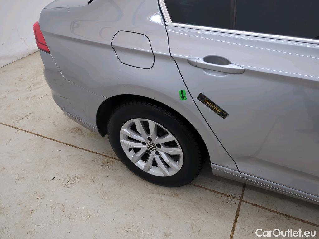  Volkswagen  Passat Comfortline1.5 TSI ACT DSG 150 CP #17