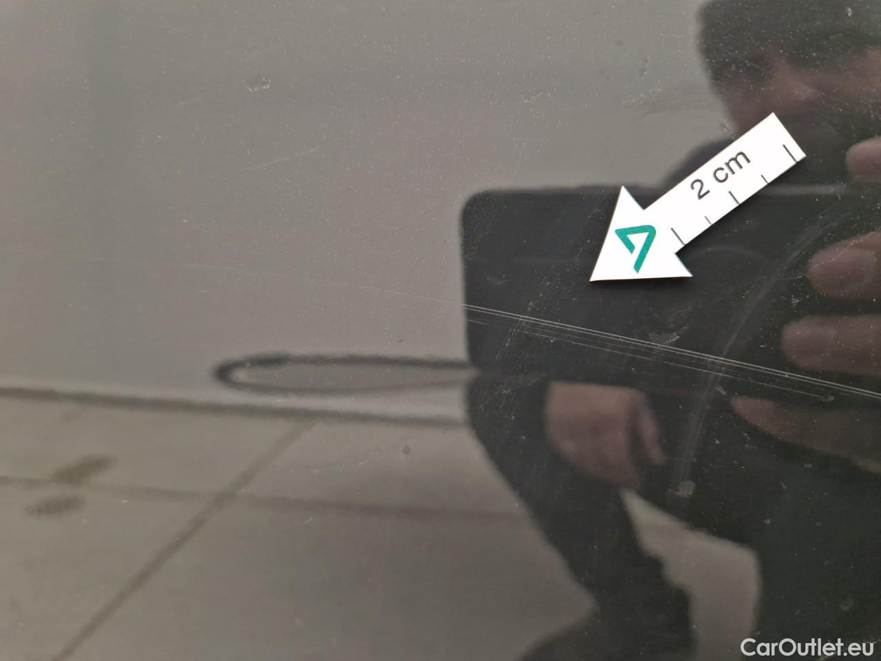  Volkswagen  Golf  Life 1.0 TSI #32