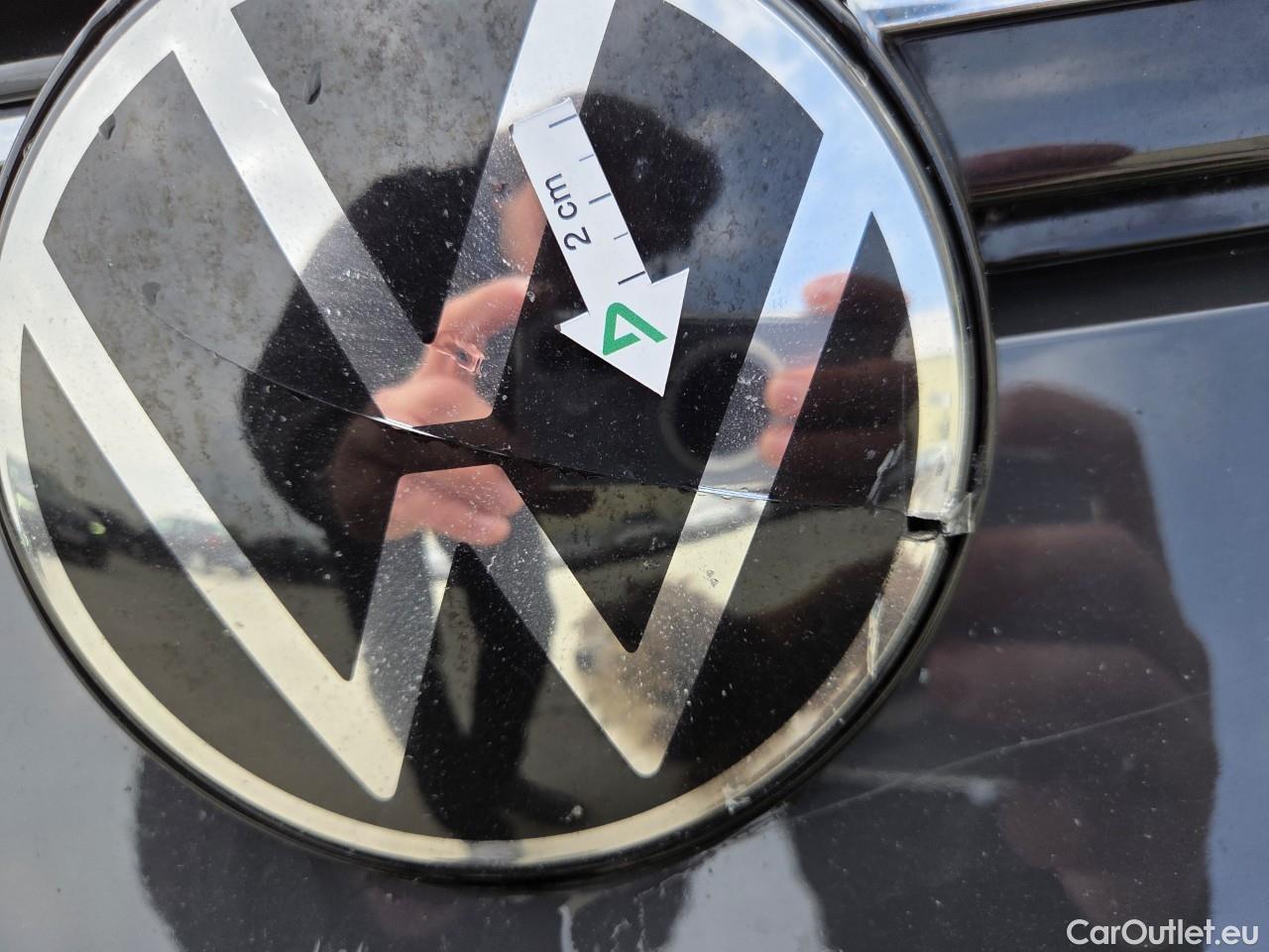  Volkswagen  Golf  Life 1.0 TSI #10