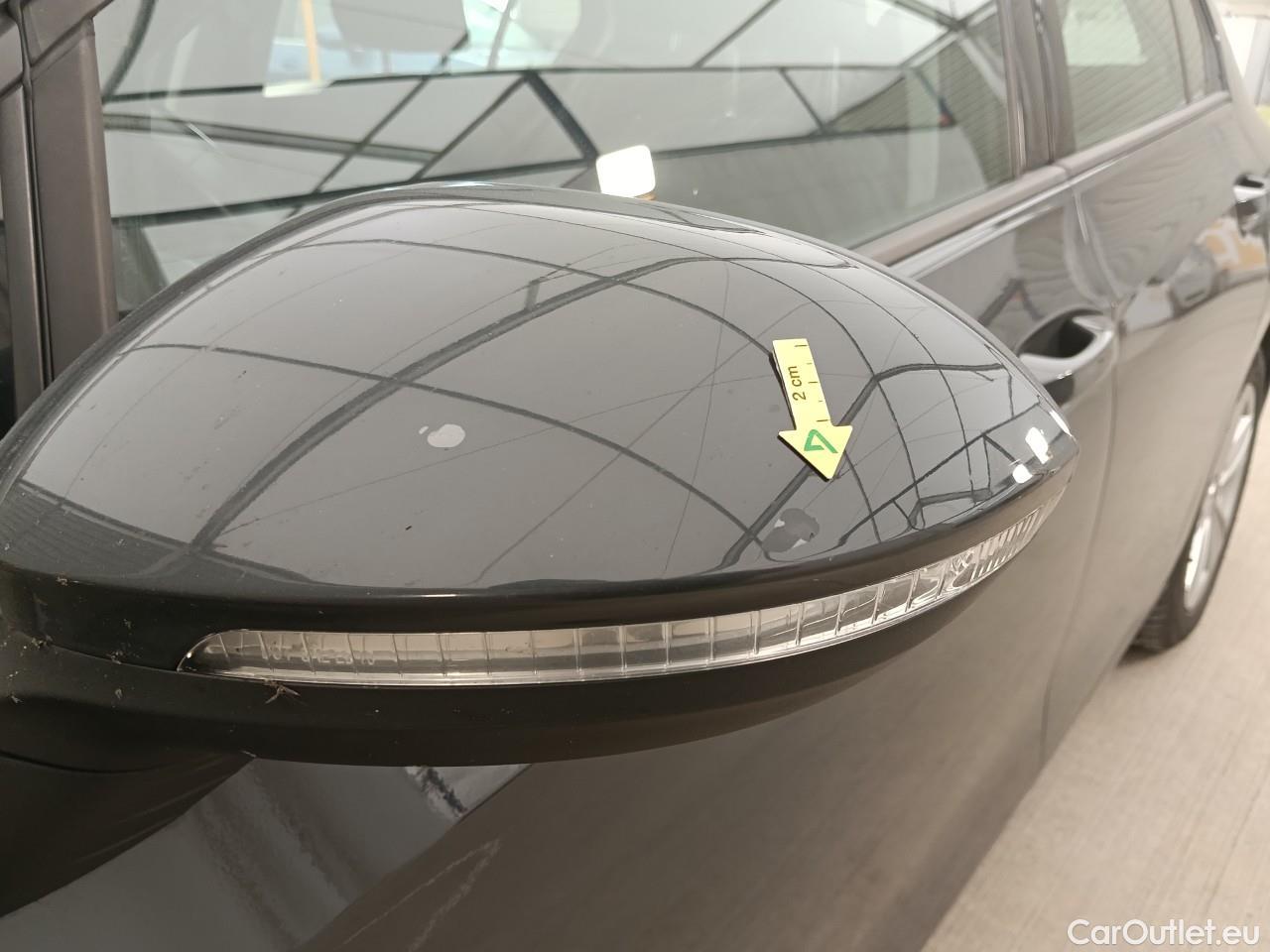  Volkswagen  Golf  Life 1.0 TSI #6