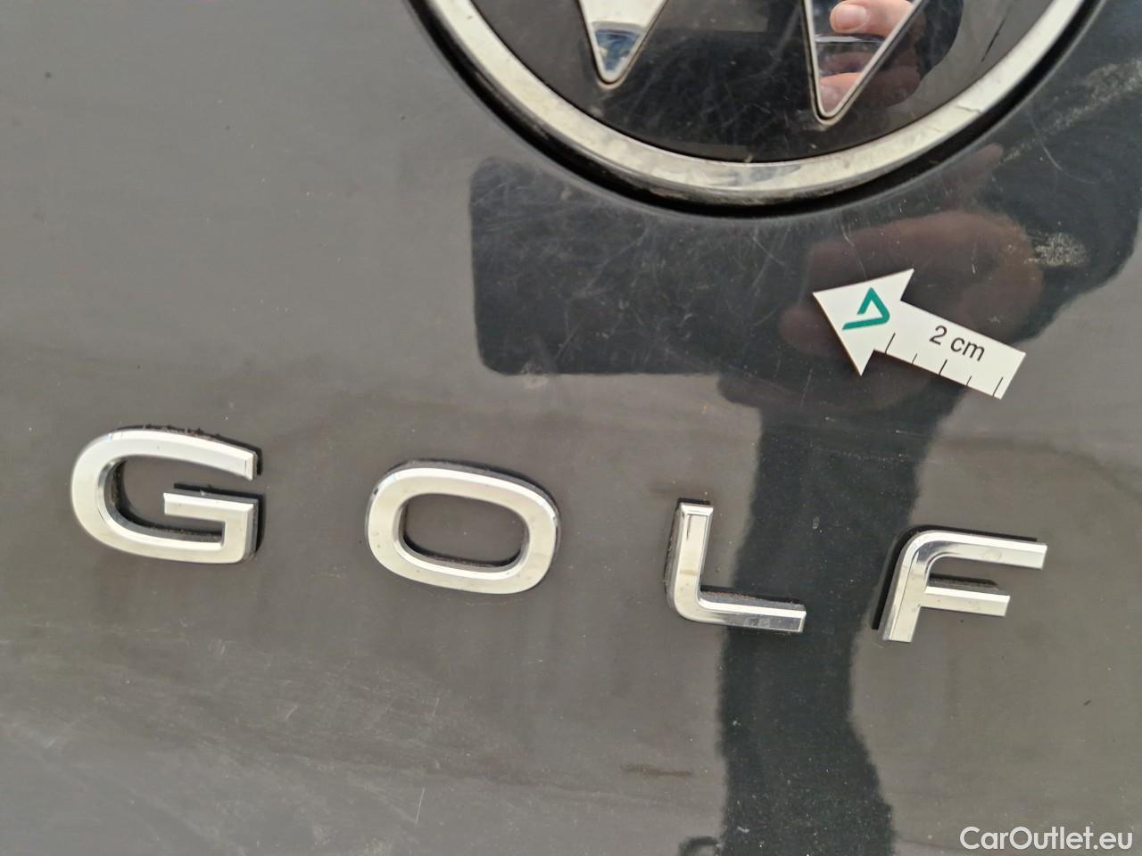  Volkswagen  Golf  Life 1.0 TSI #41