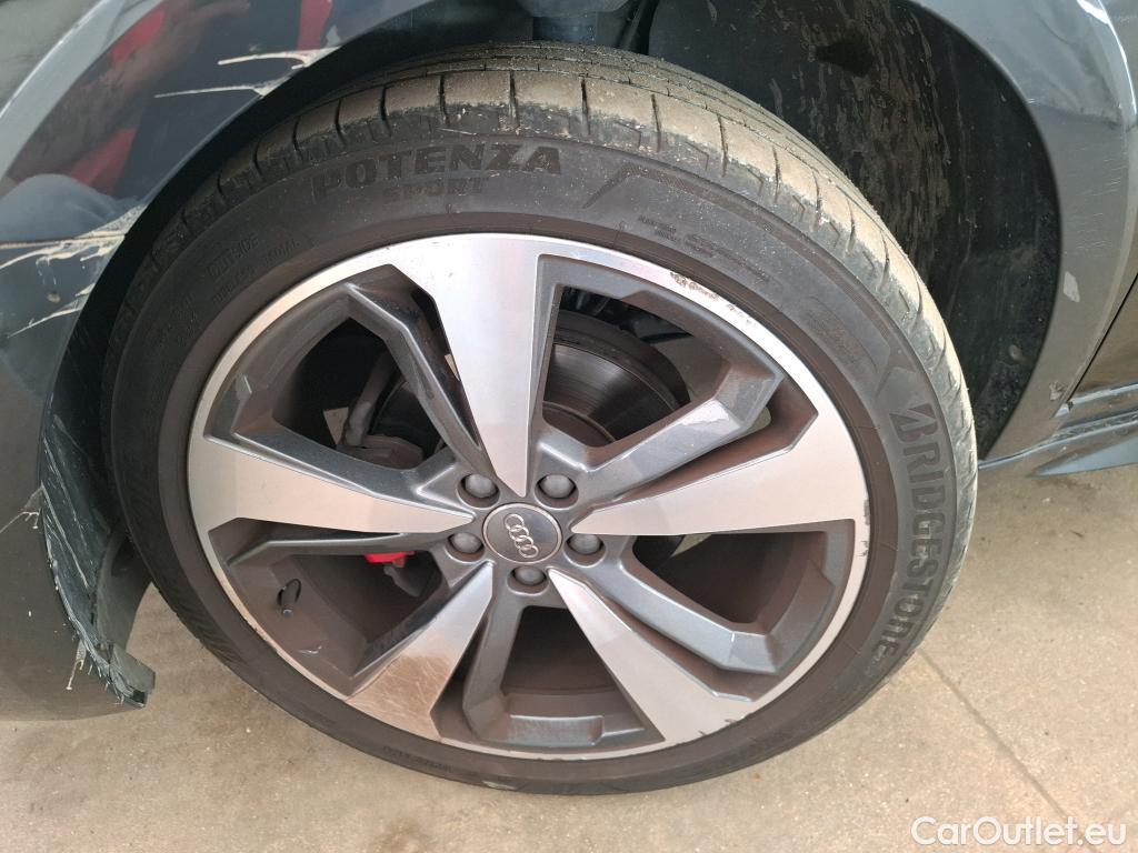  Audi  A1 AUDI  Citycarver / 2018 / 5P / Berline 1.0 TFSI 116 Citycarver Design Luxe #3