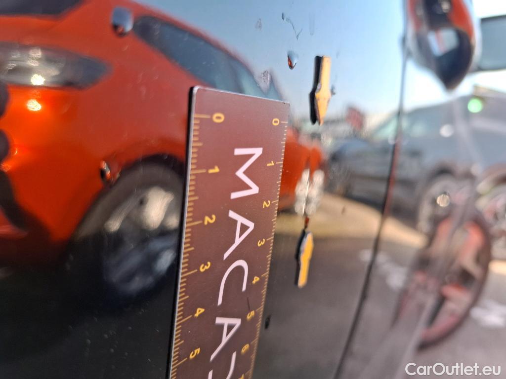  Hyundai  Bayon HYUNDAI  / 2021 / 5P / SUV 1.0 T-GDI 100 DCT- 7 HYB 48V CREATIVE #2