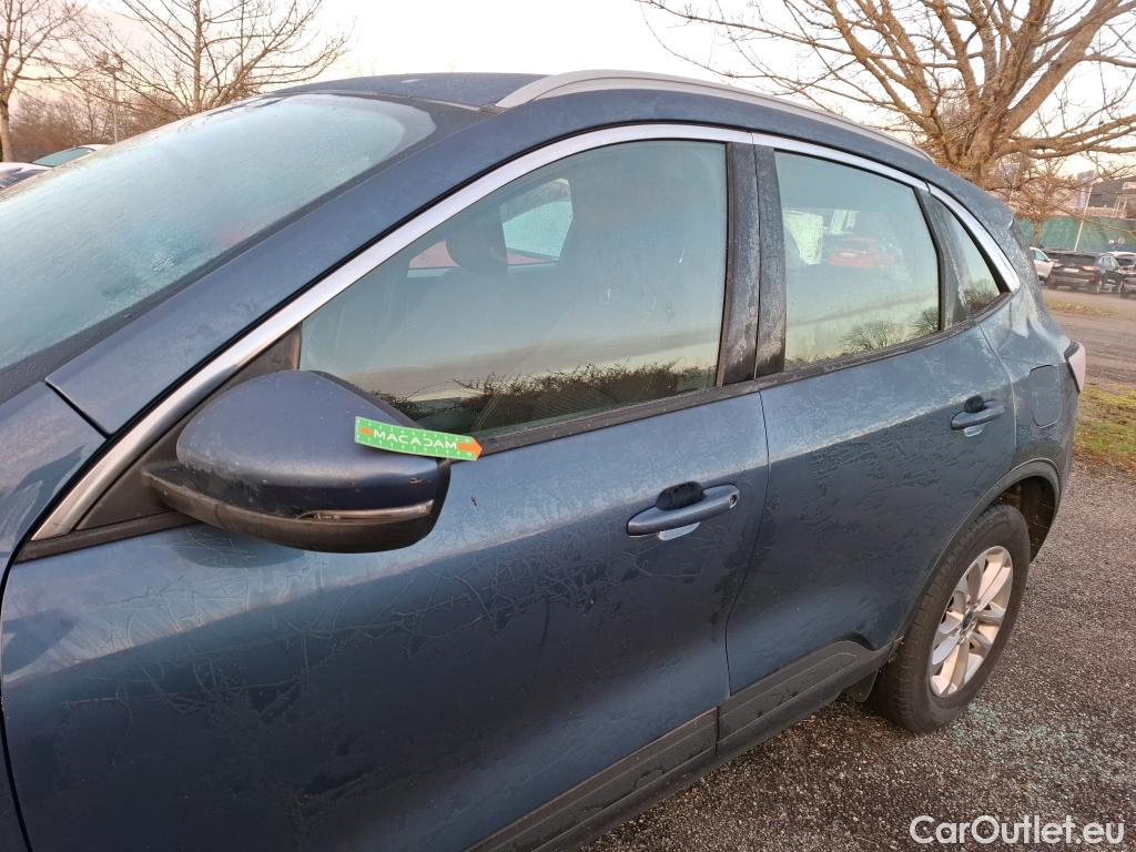  Ford  Kuga FORD  / 2019 / 5P / SUV 2.5 190 hybrid Flexifuel Pshift Titanium #18