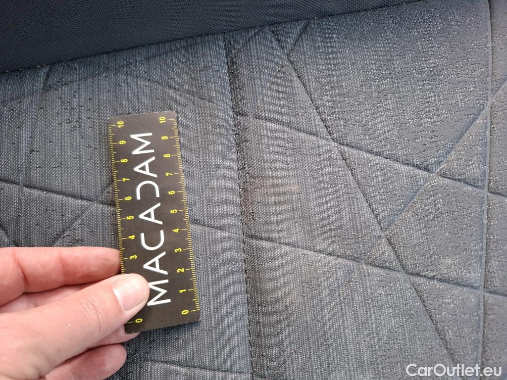  Hyundai  Bayon HYUNDAI  / 2021 / 5P / SUV 1.0 T-GDI 100 DCT- 7 HYB 48V CREATIVE #12