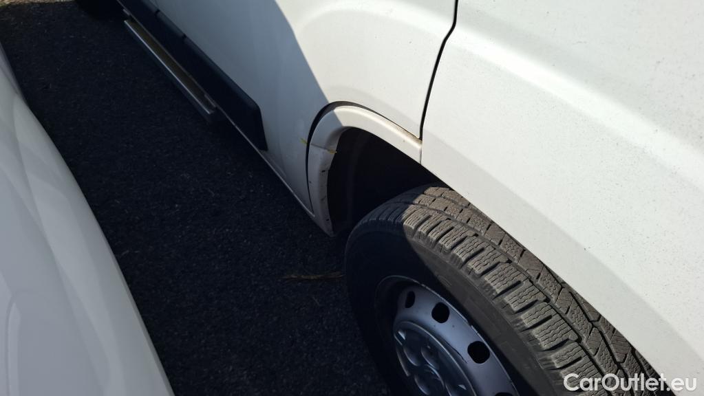  Citroen  Jumper CITROEN  4p Combi 30 L1H1 BlueHDi 110 BVM6 Attraction #10