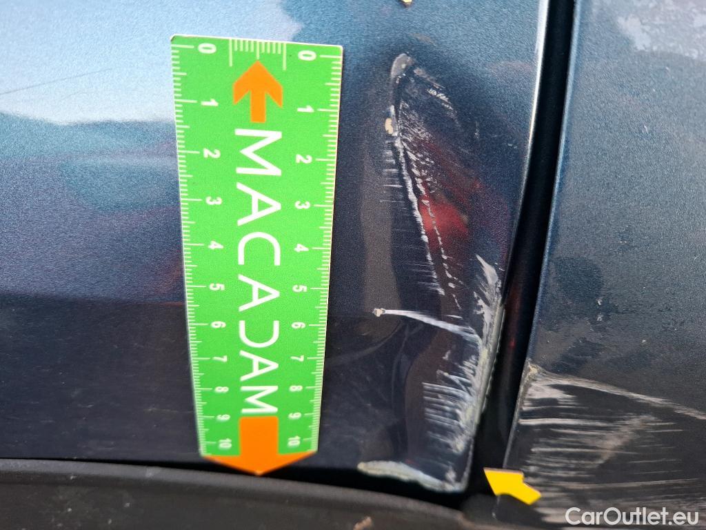  Ford  Kuga FORD  / 2019 / 5P / SUV 2.5 190 hybrid Flexifuel Pshift Titanium #8