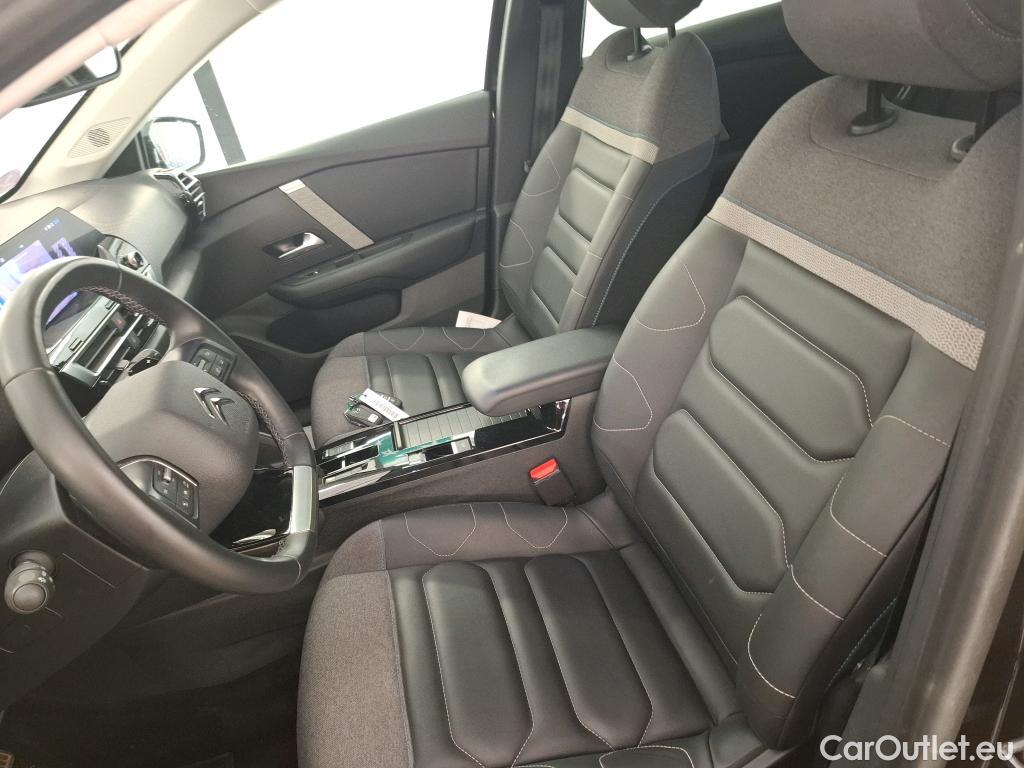  Citroen  C4 CITROEN  X / 2022 / 4P / Berline PureTech 130 S&S EAT8 Shine #25