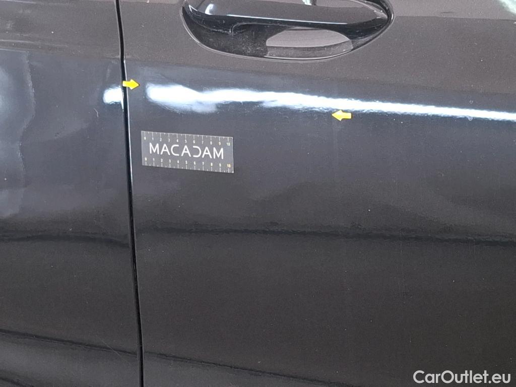  Bmw  Serie 1 BMW Série 1 / 2019 / 5P / Berline 116i Business Design #28