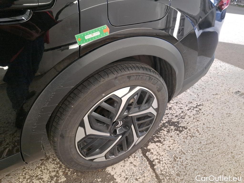  Citroen  C4 CITROEN  X / 2022 / 4P / Berline PureTech 130 S&S EAT8 Shine #13