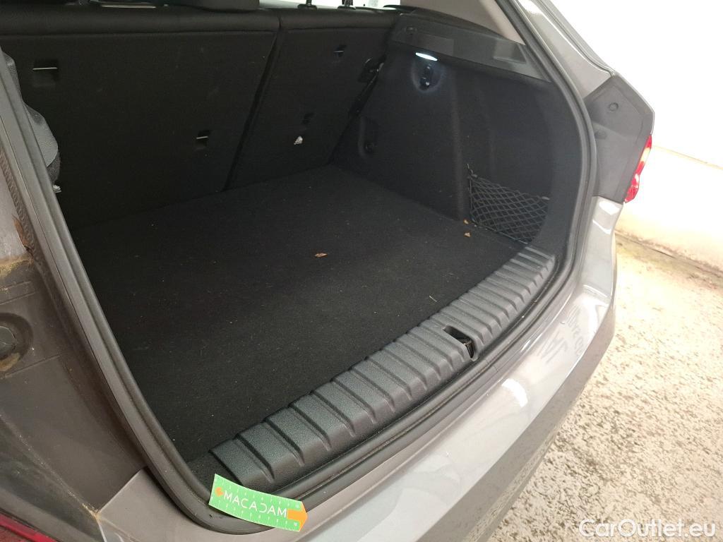  Bmw  Serie 1 BMW Série 1  2019  5P  Berline 116i DKG7 Business Design #37