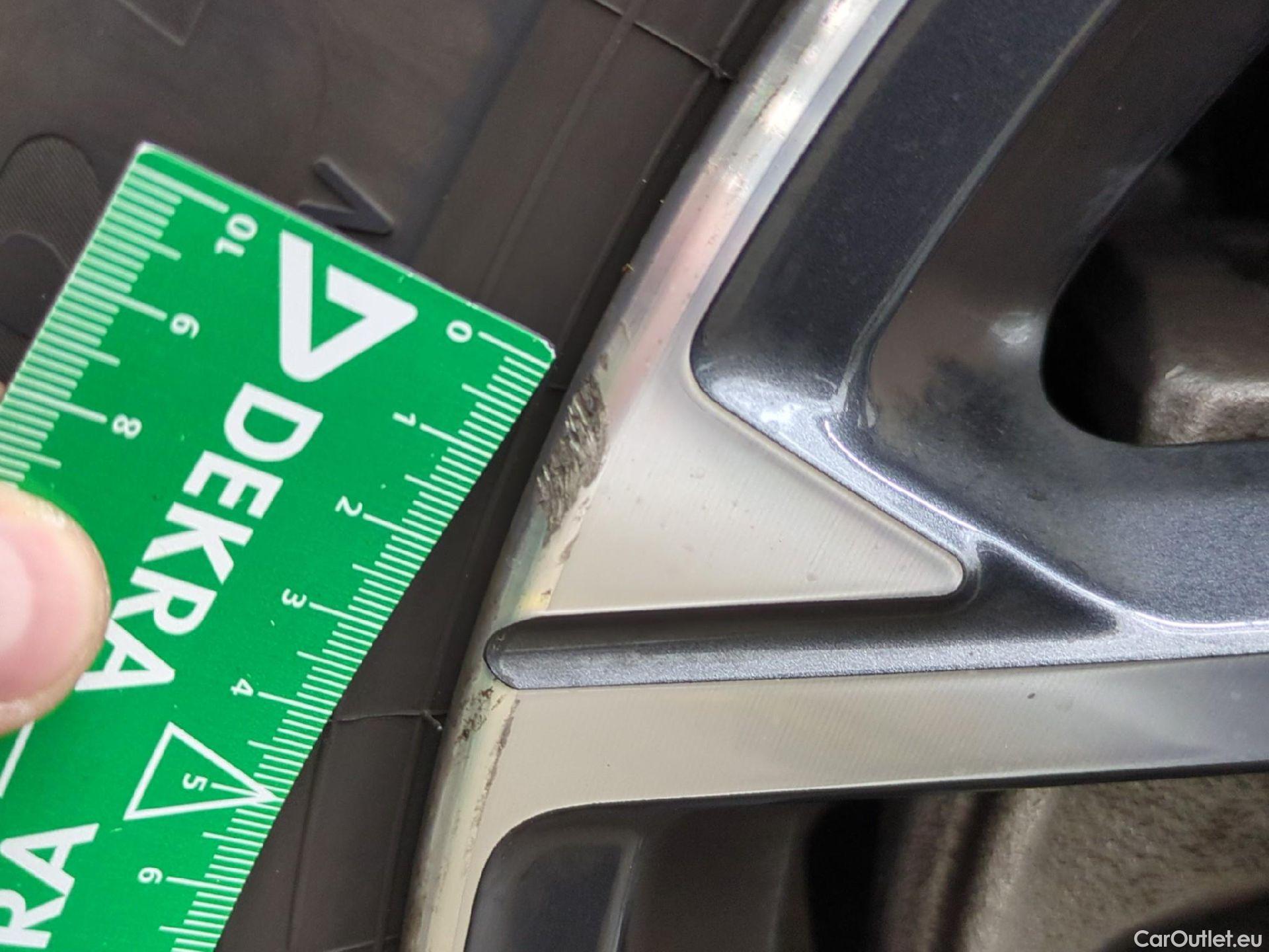  Bmw  X1 BMW  / 2019 / 5P / SUV xDrive25e Business Design BVA6 #16