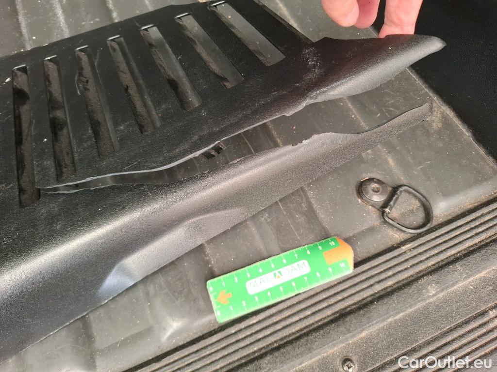  Citroen  Jumper CITROEN  4p Combi 30 L1H1 BlueHDi 110 BVM6 Attraction #2