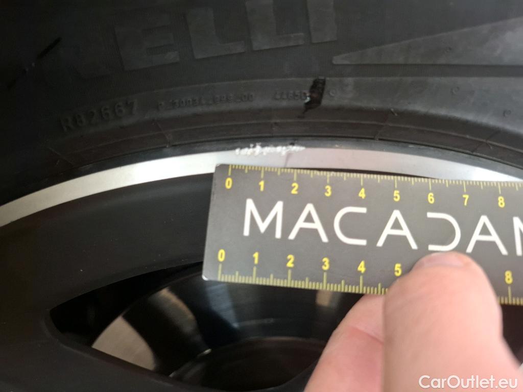  Mercedes  A-Klasse MERCEDES-BENZ Classe A Compact / 2022 / 5P / Berline A 200 AMG Line 7G-DCT #44