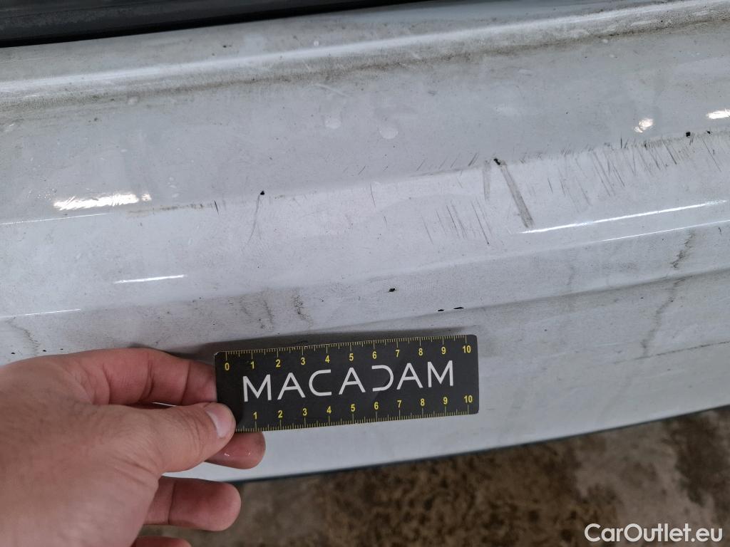  Mercedes  A-Klasse MERCEDES-BENZ Classe A Compact / 2022 / 5P / Berline A 200 AMG Line 7G-DCT #22