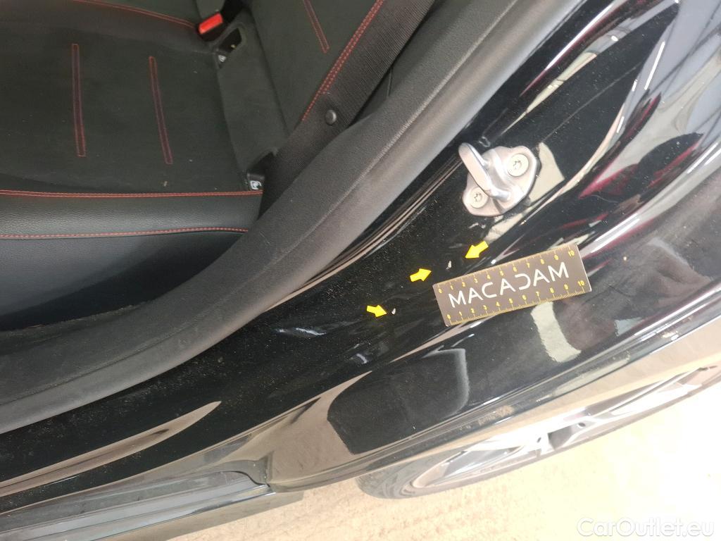  Mercedes  CLA-Klasse MERCEDES-BENZ CLA Coupe / 2019 / 4P / Coupé CLA 200 AMG Line BA7 #44