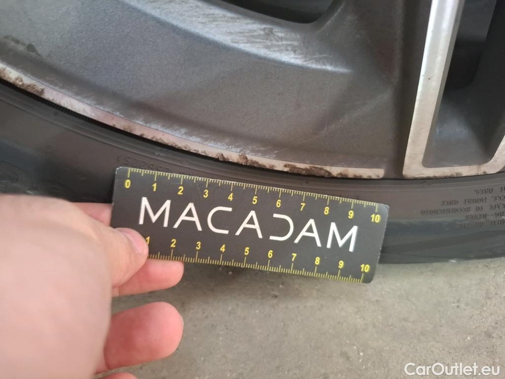  Mercedes  CLA-Klasse MERCEDES-BENZ CLA Coupe / 2019 / 4P / Coupé CLA 200 AMG Line BA7 #31