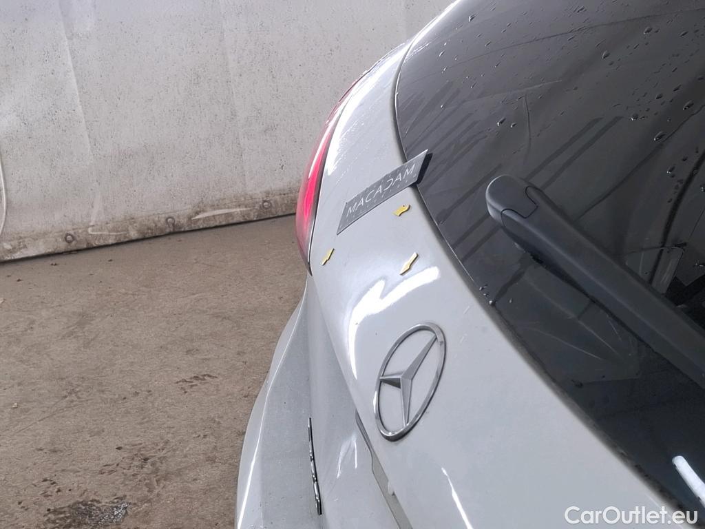  Mercedes  A-Klasse MERCEDES-BENZ Classe A Compact / 2022 / 5P / Berline A 200 AMG Line 7G-DCT #9