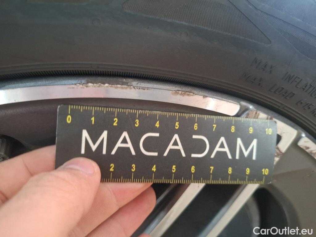  Mercedes  CLA-Klasse MERCEDES-BENZ CLA Coupe / 2019 / 4P / Coupé CLA 200 AMG Line BA7 #28