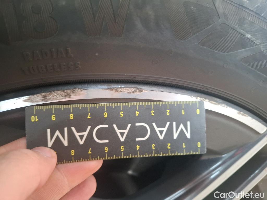  Mercedes  CLA-Klasse MERCEDES-BENZ CLA Coupe / 2019 / 4P / Coupé CLA 200 AMG Line BA7 #27