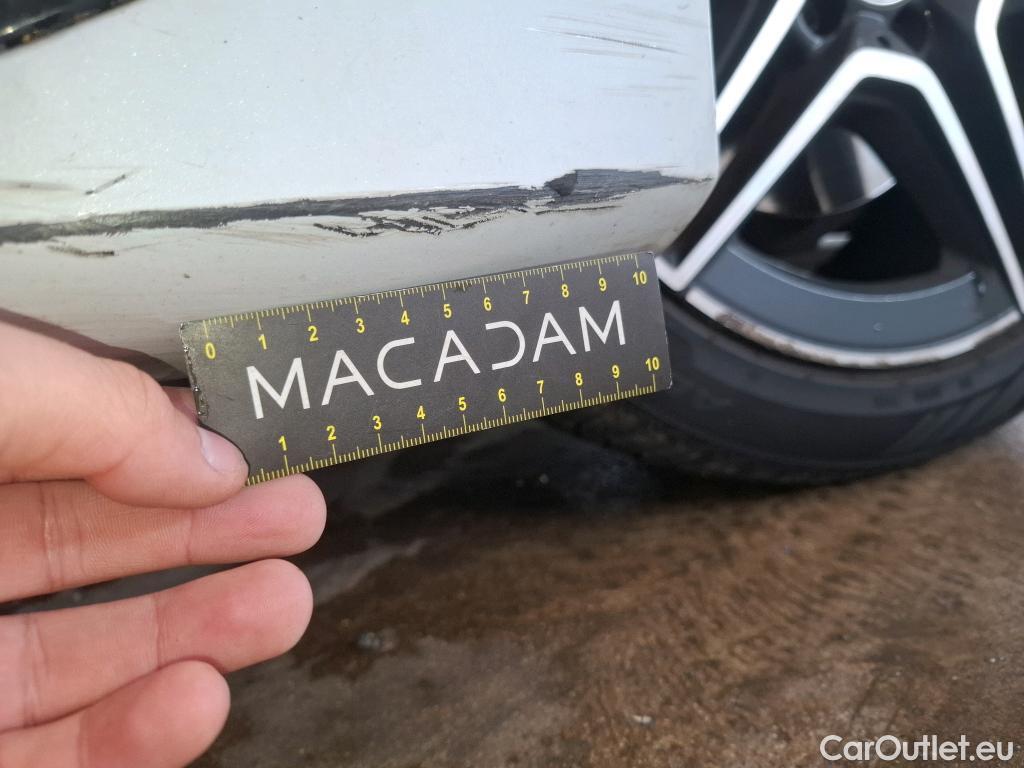  Mercedes  A-Klasse MERCEDES-BENZ Classe A Compact / 2022 / 5P / Berline A 200 AMG Line 7G-DCT #12