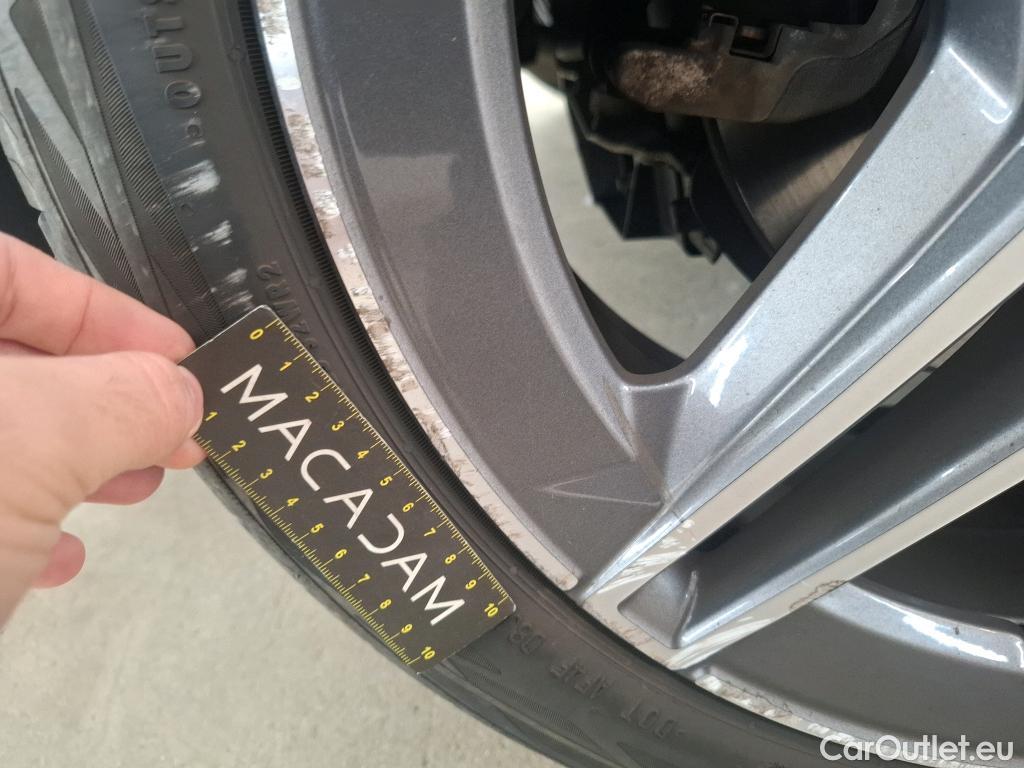  Mercedes  CLA-Klasse MERCEDES-BENZ CLA Coupe / 2019 / 4P / Coupé CLA 200 AMG Line BA7 #38