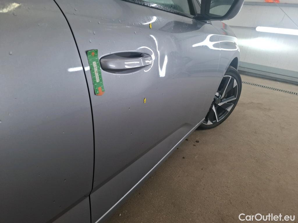  Peugeot  308 PEUGEOT  SW / 2021 / 5P / Break BlueHDi 130 EAT8 ALLURE PACK #2