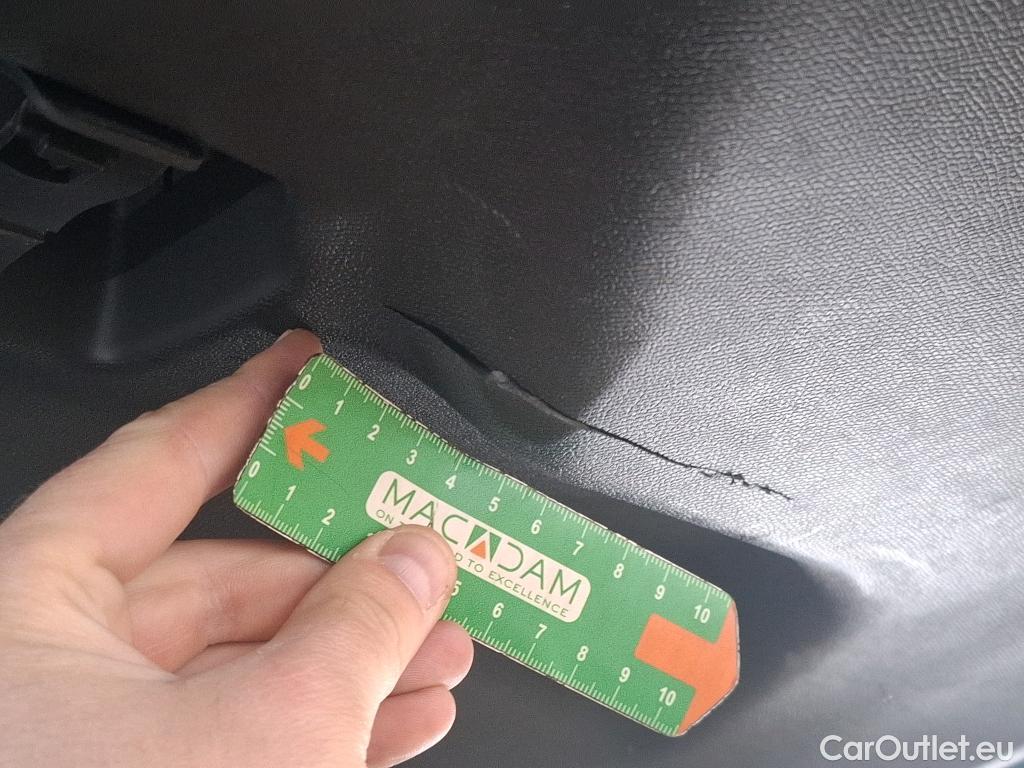  Peugeot  308 PEUGEOT  SW / 2021 / 5P / Break BlueHDi 130 EAT8 ALLURE PACK #48