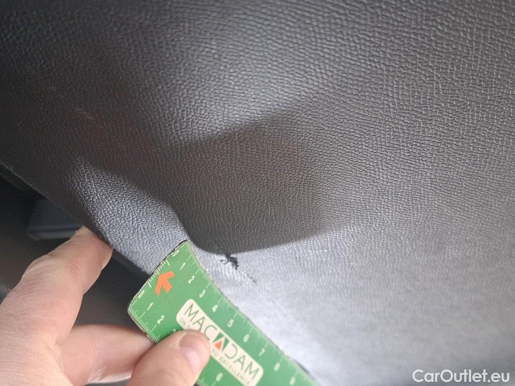  Peugeot  308 PEUGEOT  SW / 2021 / 5P / Break BlueHDi 130 EAT8 ALLURE PACK #46