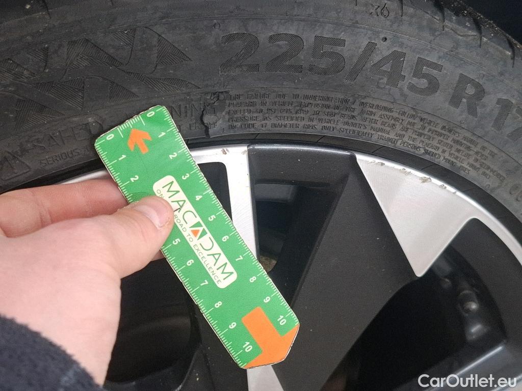  Peugeot  308 PEUGEOT  SW / 2021 / 5P / Break BlueHDi 130 EAT8 ALLURE PACK #11