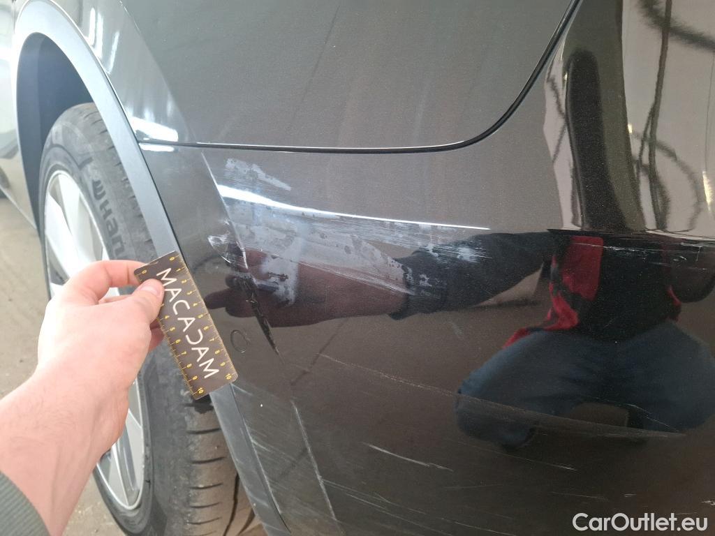  Tesla  Model Y TESLA  / 2020 / 5P / SUV Grand Autonomie Dual Motor AWD #58