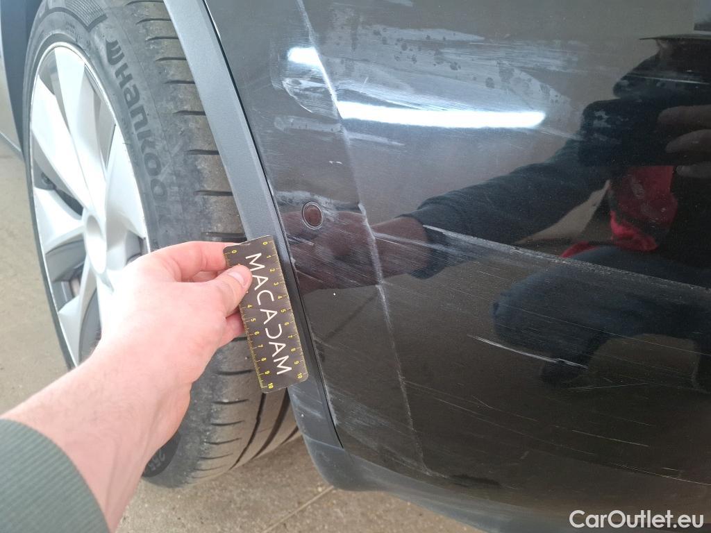  Tesla  Model Y TESLA  / 2020 / 5P / SUV Grand Autonomie Dual Motor AWD #56