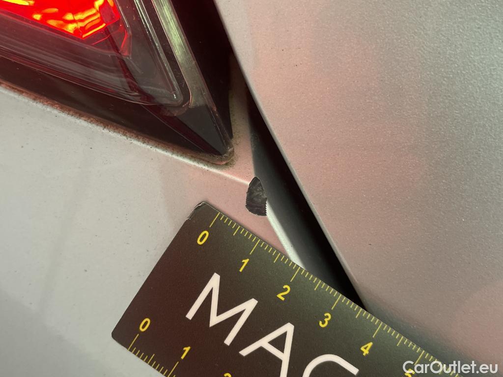  Toyota  Corolla TOYOTA  / 2018 / 5P / Berline Hybride 184h Dynamic Business Stage Acad #3