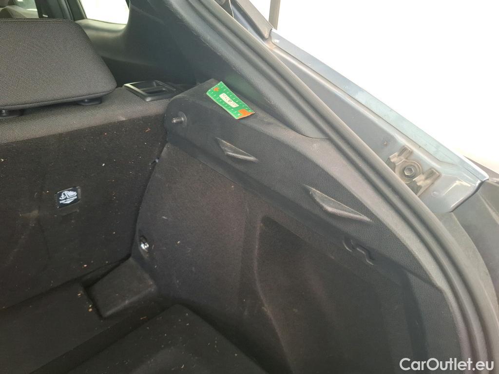  Toyota  C-HR TOYOTA  / 2016 / 5P / SUV 1.8 Hybride 122 Dynamic Business Stage A #13