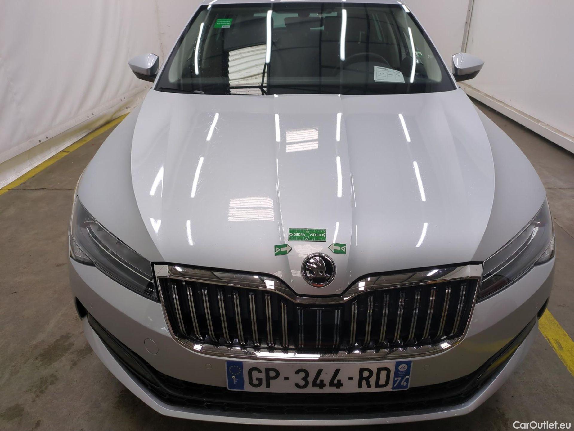  Skoda  Superb  Break Business 2.0 TDI 150CV BVA7 E6d #23