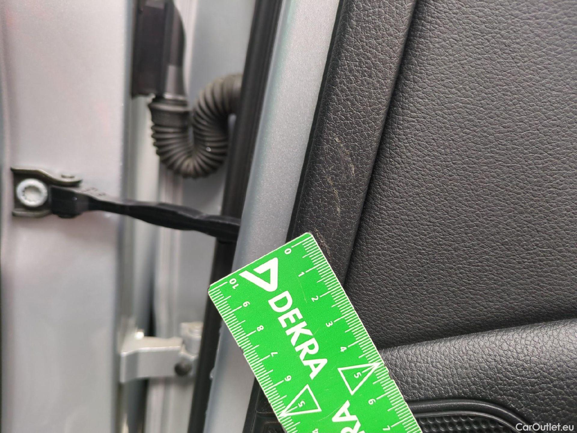  Skoda  Superb  Break Business 2.0 TDI 150CV BVA7 E6d #19