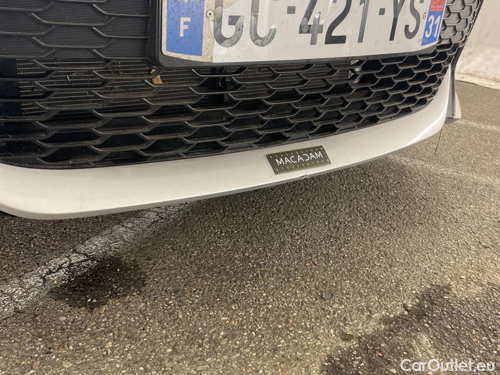  Toyota  Corolla TOYOTA  / 2018 / 5P / Berline Hybride 184h Dynamic Business Stage Acad #9