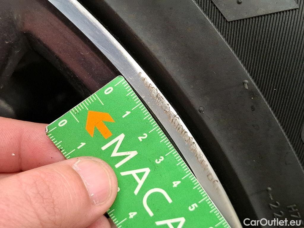  Renault  Megane  IV Berline 5 ptes. Techno 1.5 dCi 115CV BVM6 E6d #26